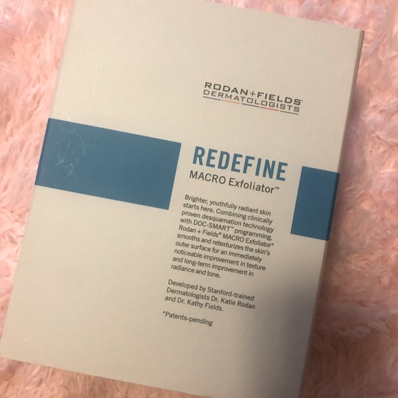 Rodan & Fields REDEFINE MACRO Exfoliator - Picture 1 of 4